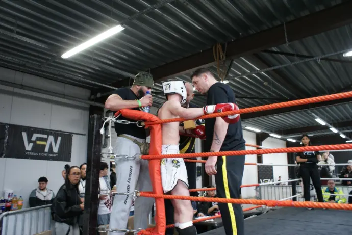 Compétition de K1 en Belgique - Boxeurs du club 45 Boxing Huy